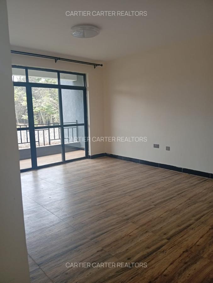 5 Bed House with En Suite in Garden Estate - 7