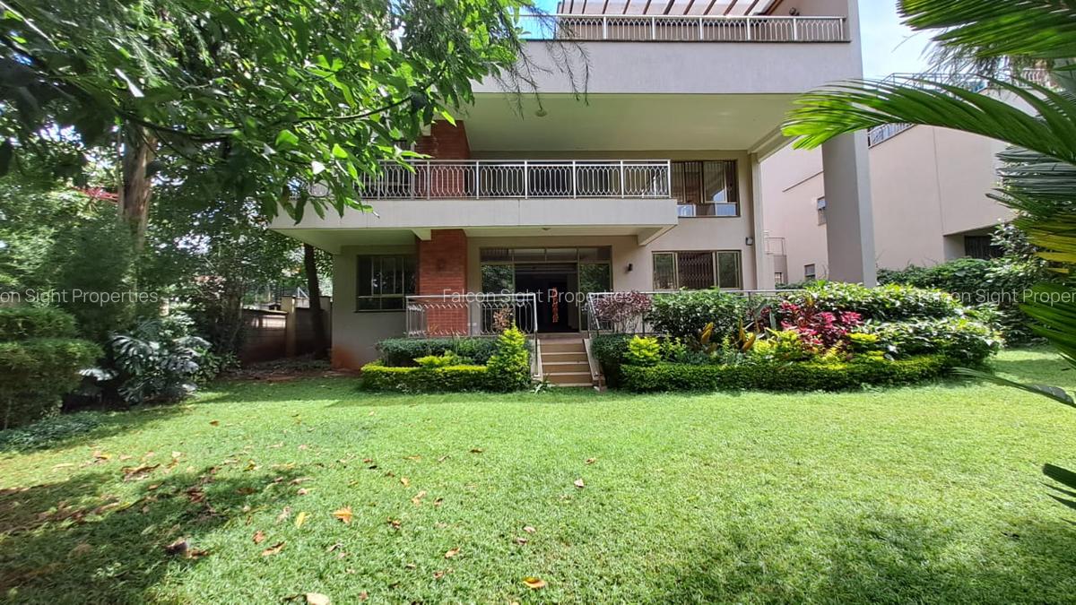 5 Bed Townhouse with Staff Quarters at Easy Access To Express - 3