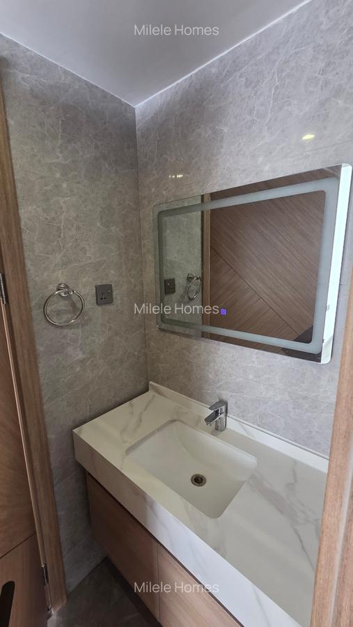 Serviced 3 Bed Apartment with En Suite at Riverside Drive - 8