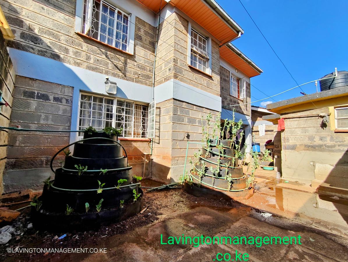 3 Bed House with En Suite at Lavington West Estate - 19