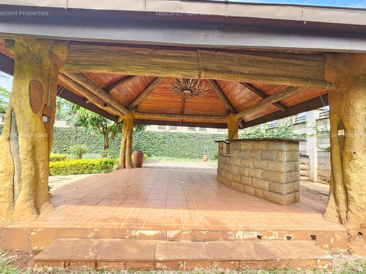 5 Bed House with En Suite in Nyari - 5