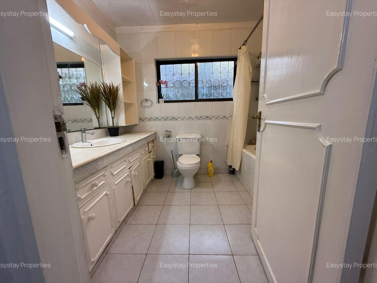 1 Bed House with En Suite in Loresho - 7