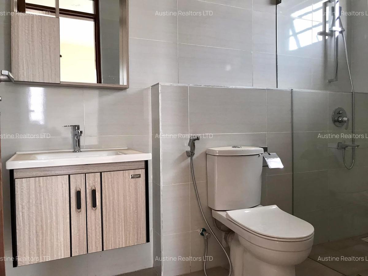 3 Bed Apartment with En Suite in Langata - 16