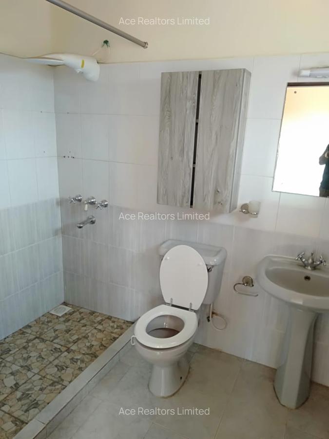 4 Bed Apartment with En Suite at Lavington - 7