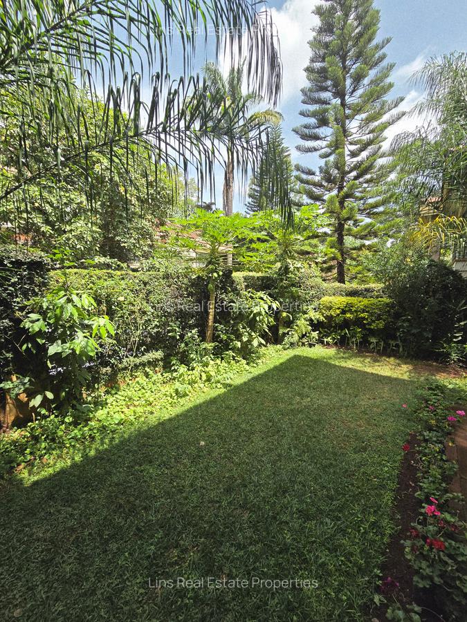 4 Bed Townhouse with En Suite in Brookside - 4