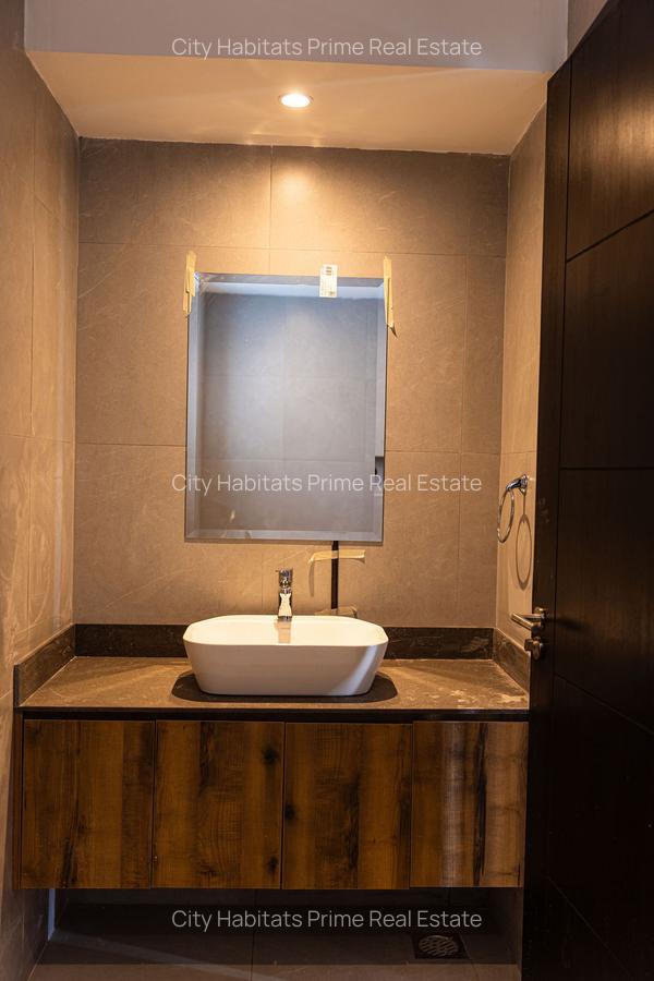 4 Bed Apartment with En Suite in Westlands Area - 10