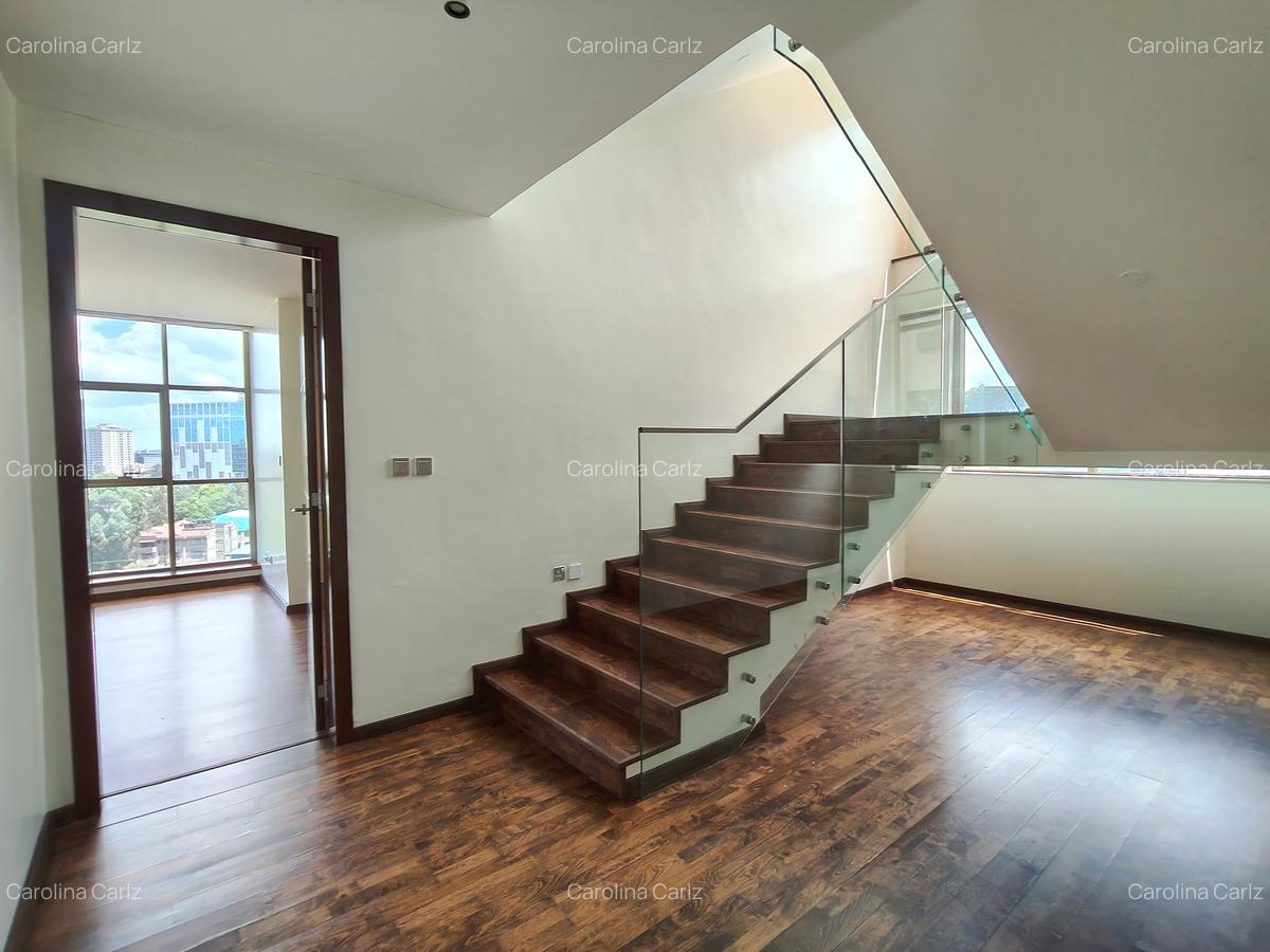 4 Bed Apartment with En Suite in Westlands Area - 5