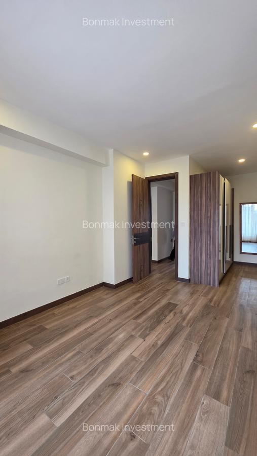 Furnished 2 Bed Apartment with En Suite at Spring Valley - 12