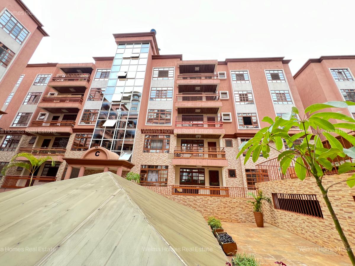 4 Bed Apartment with En Suite in Lavington - 1