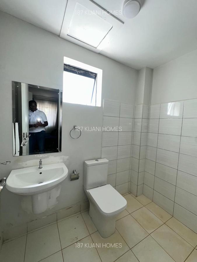 Serviced 2 Bed Apartment with En Suite at Ndwaru Road - 11