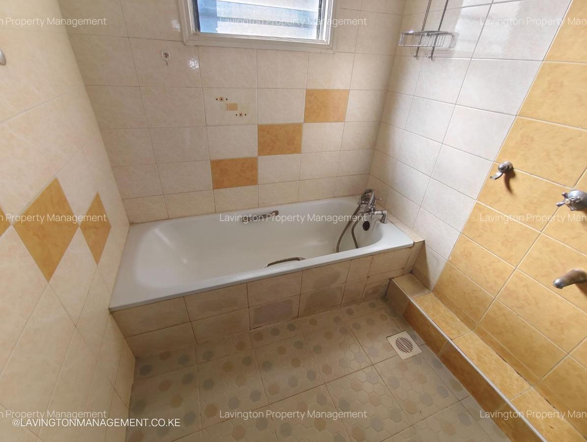 5 Bed Apartment with En Suite at Muthangari - 5