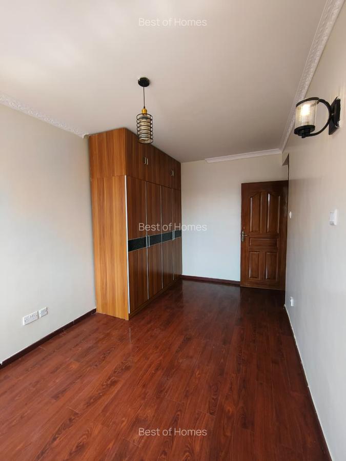2 Bed Apartment with En Suite in Lavington - 4