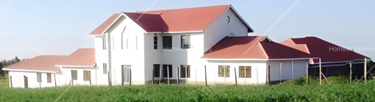 Furnished 10,226.05 ft² Commercial Property with Parking at Meru-Nanyuki Road - 4