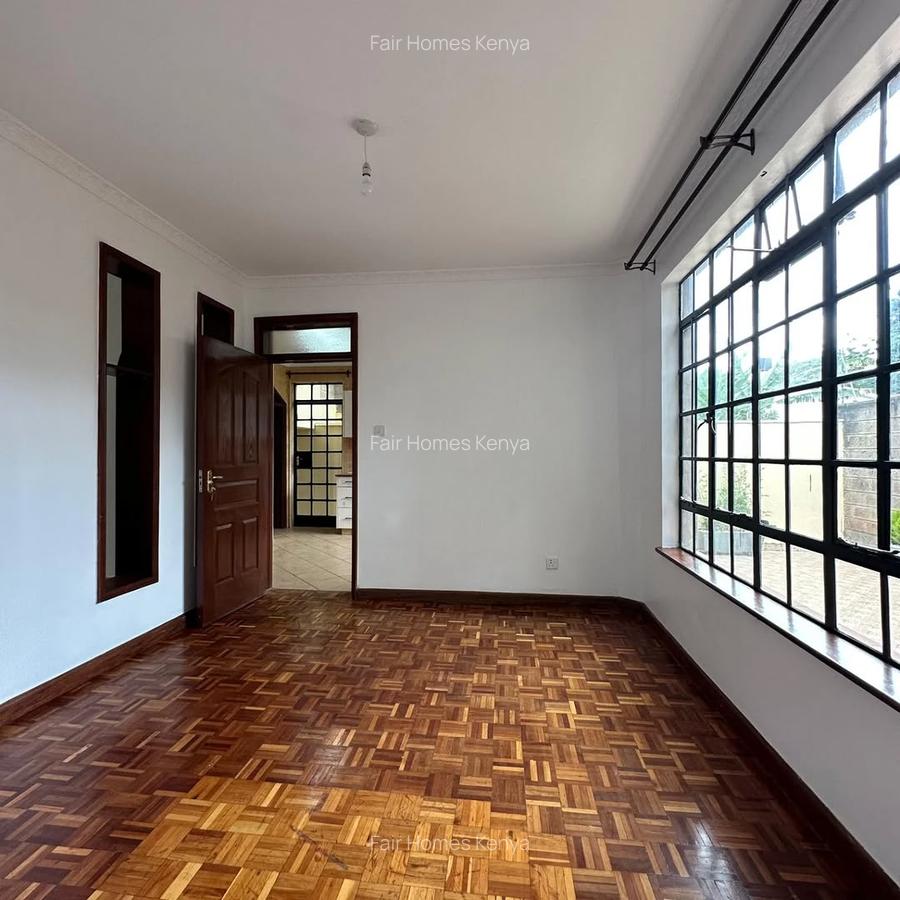 4 Bed Townhouse with En Suite at James Gichuru - 3