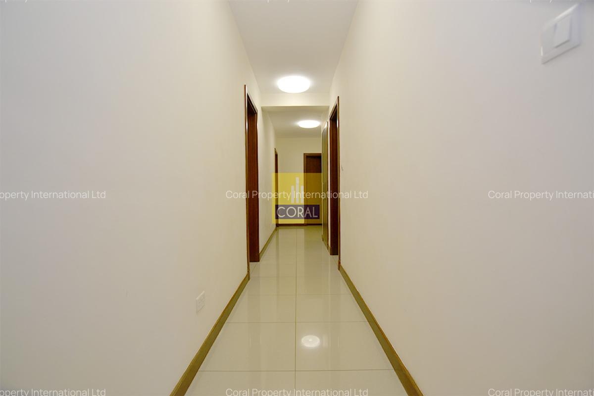 4 Bed Apartment with Swimming Pool in General Mathenge - 10
