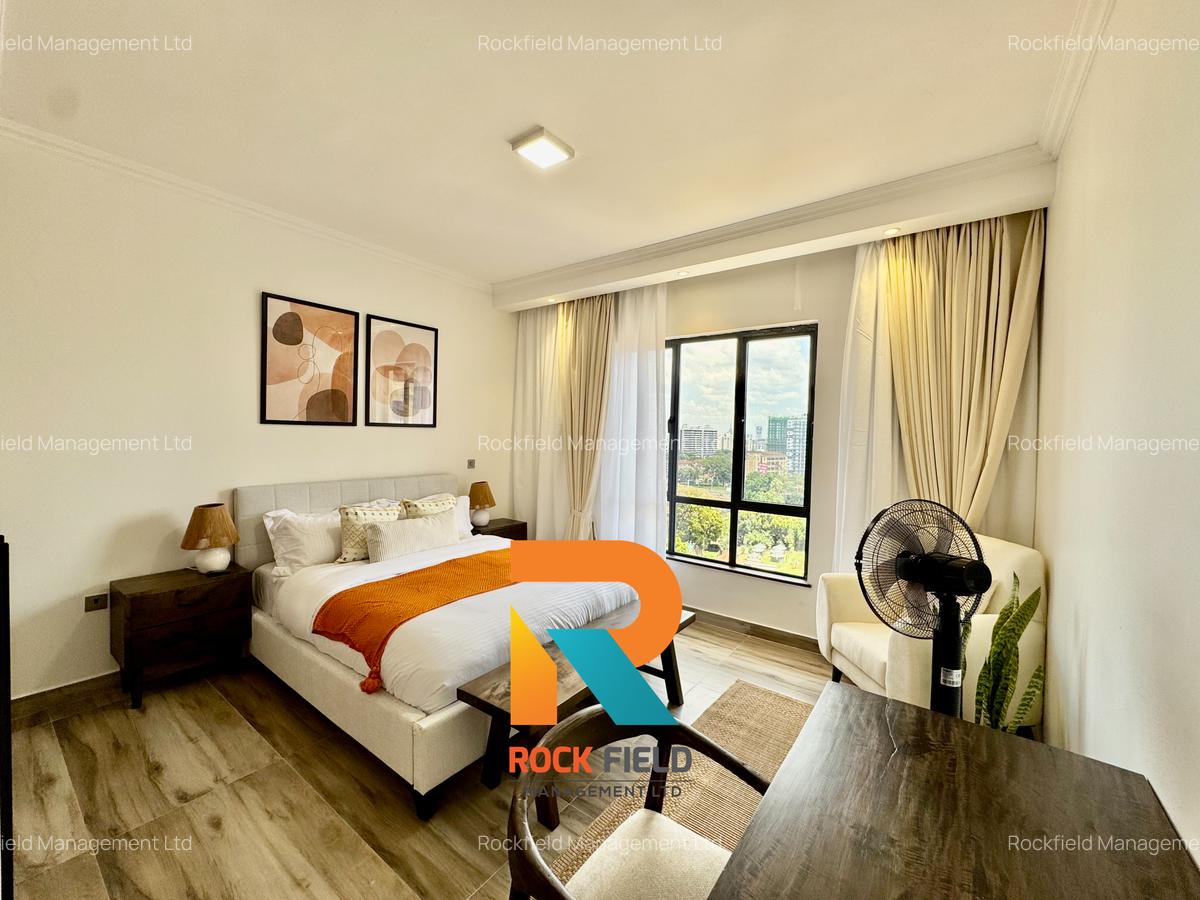 Furnished 2 Bed Apartment with En Suite in Brookside - 13