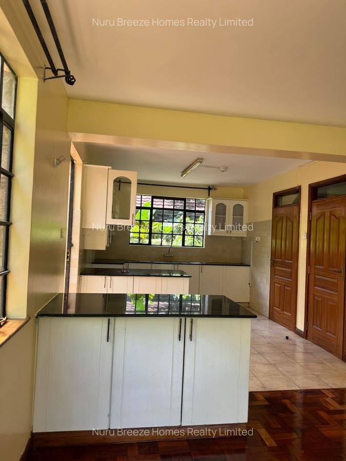 4 Bed Townhouse with En Suite in Runda - 3