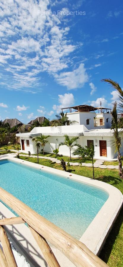 4 Bed Villa with En Suite at Watamu - 1