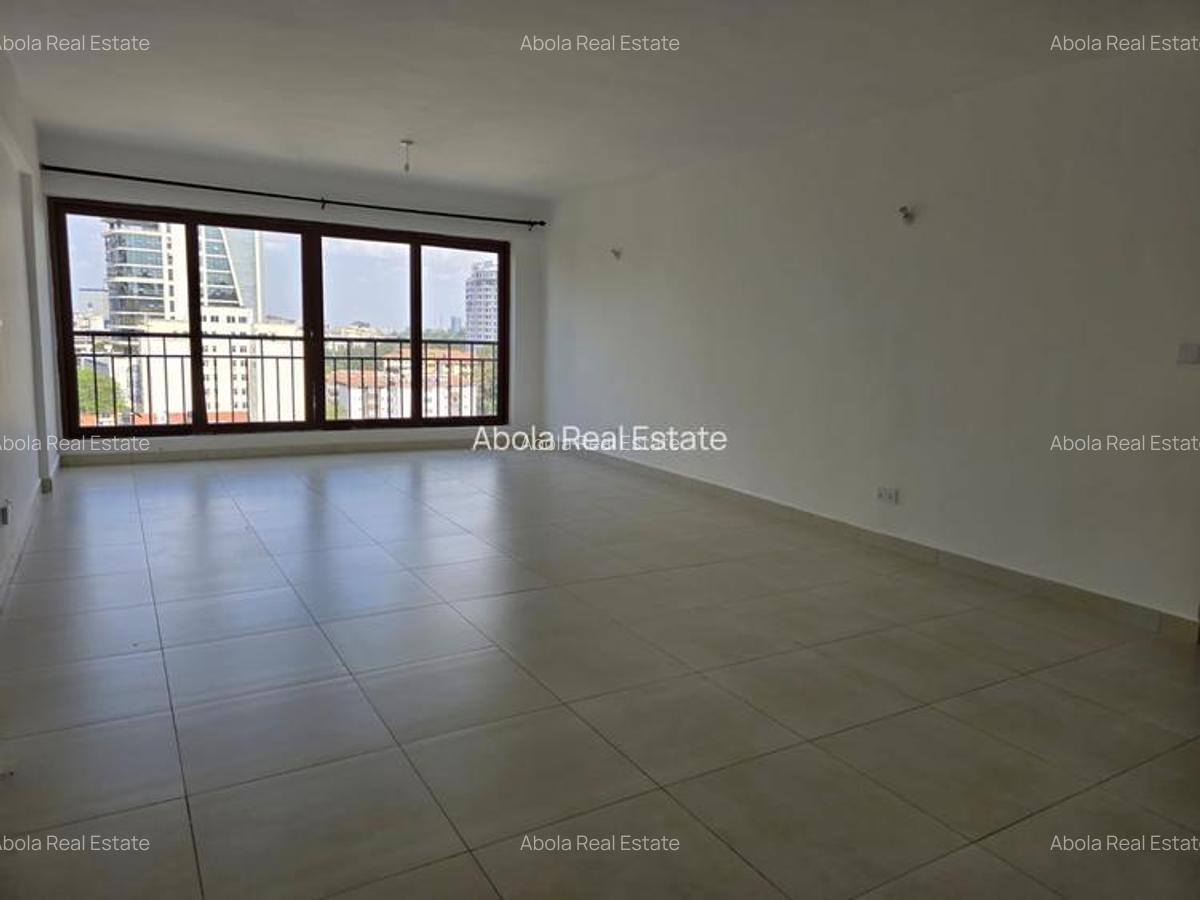 3 Bed Apartment with En Suite in Westlands Area - 16