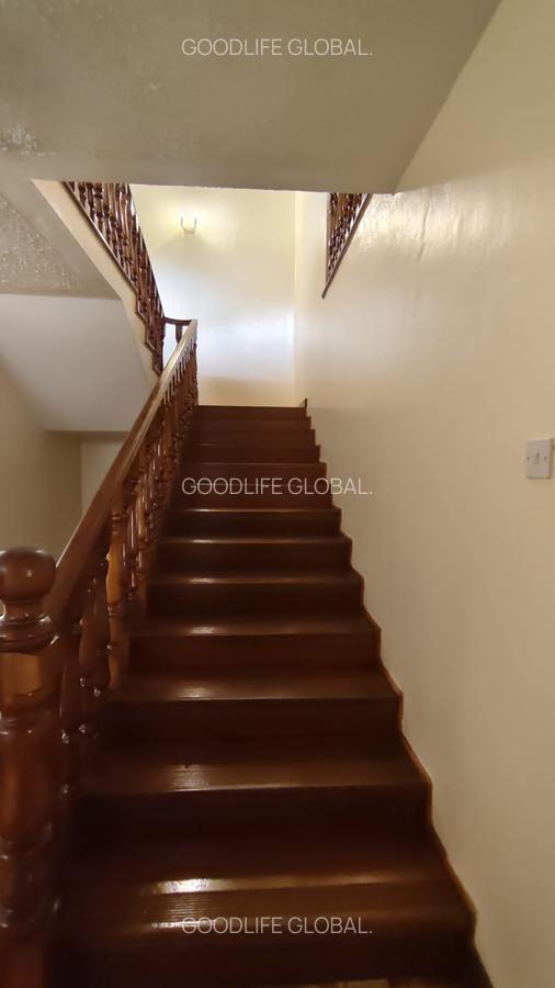 2 Bed House with En Suite at Nyari - 5