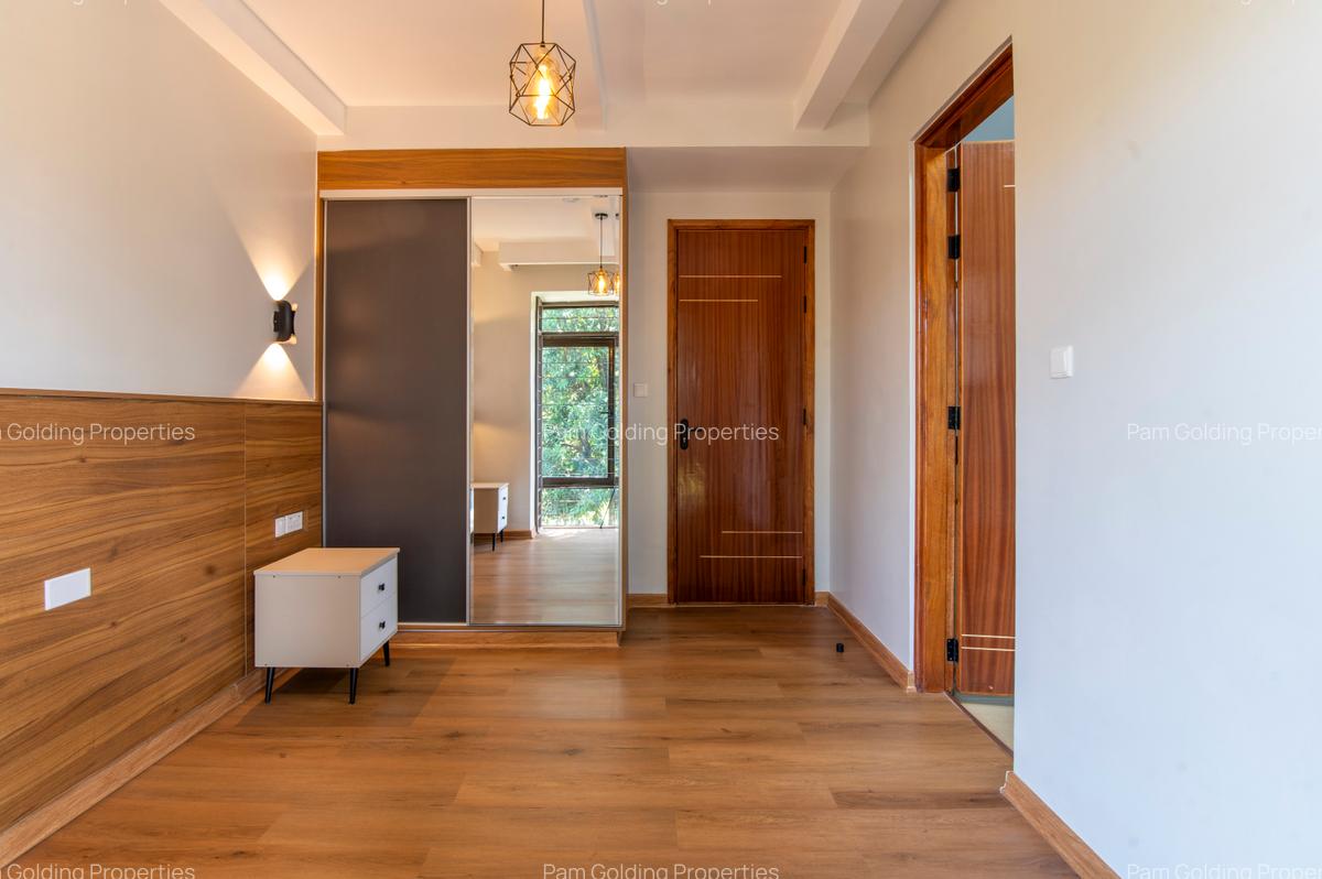 2 Bed House at Ridgeways - 5