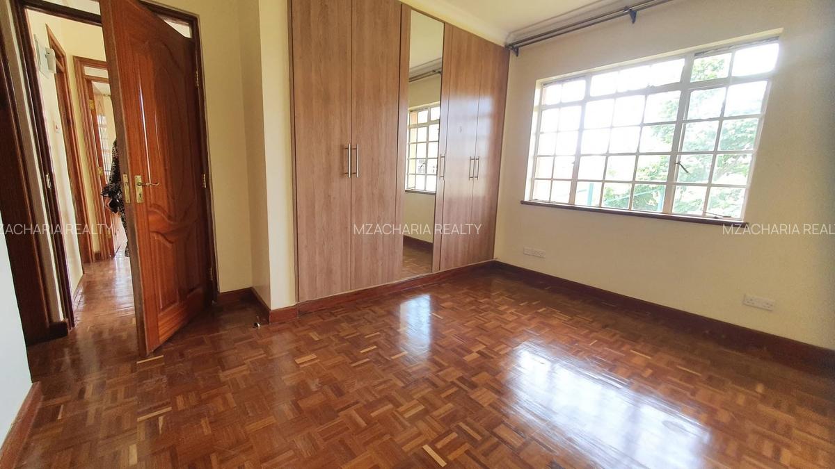 4 Bed Townhouse with En Suite in Kiambu Road - 6