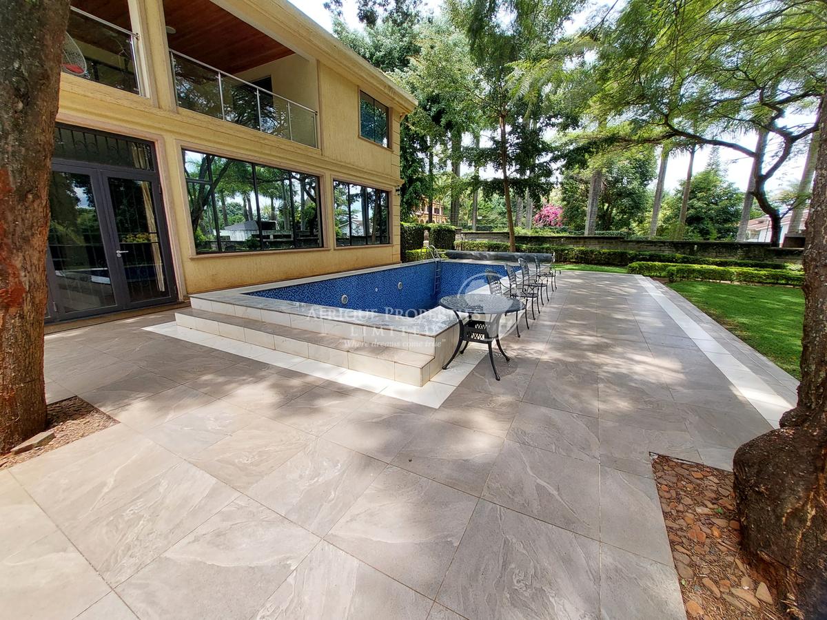 5 Bed Villa with En Suite in Gigiri - 19