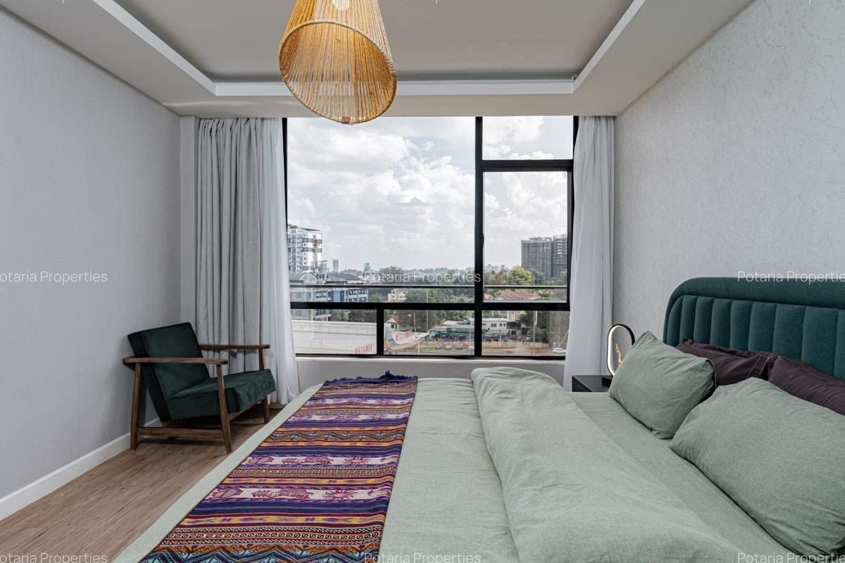 Serviced 2 Bed Apartment with En Suite in Westlands Area - 12