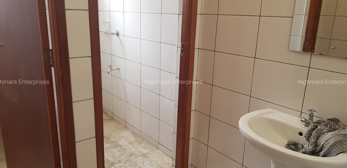 5,000 ft² Warehouse with Service Charge Included at Enterprise Road - 7