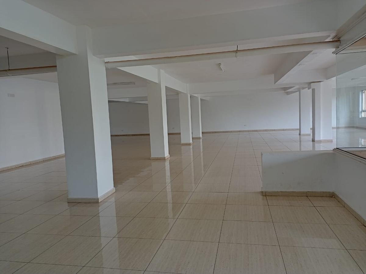 3 Bed Apartment with En Suite in Westlands Area - 20