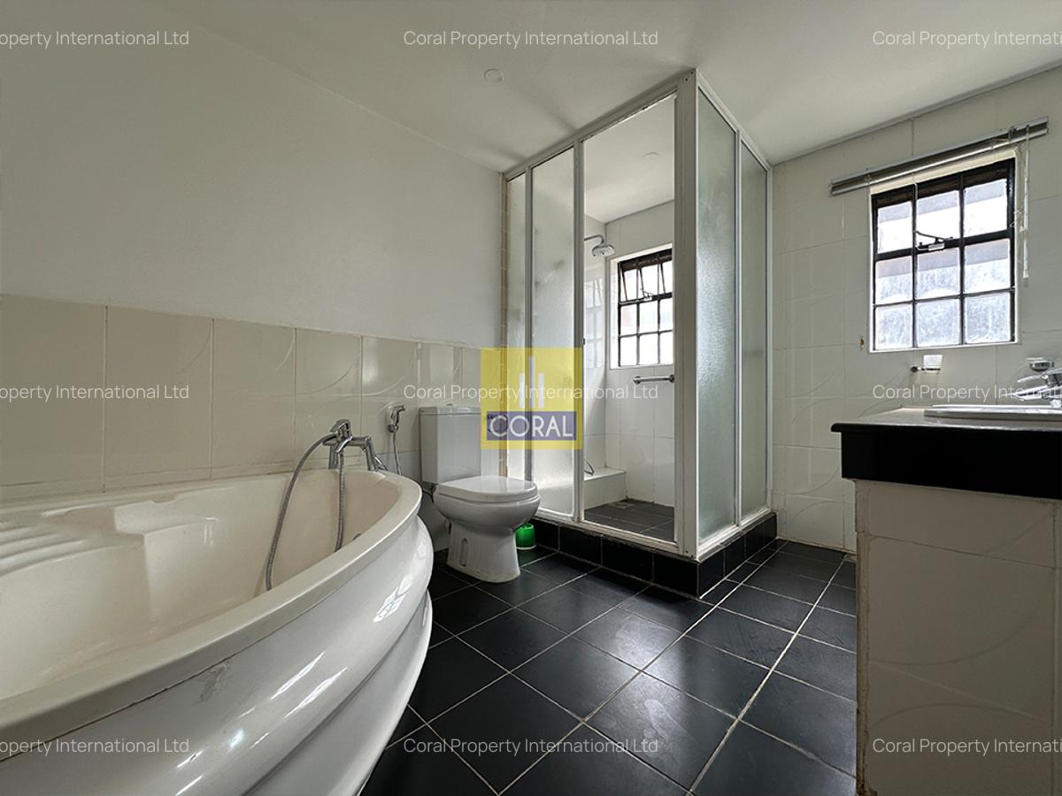 5 Bed Townhouse in Lavington - 11