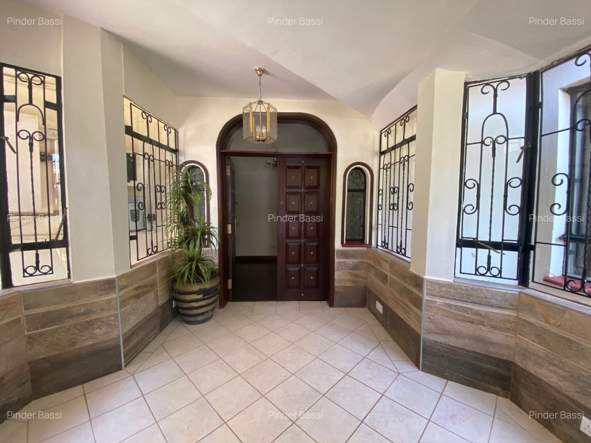 5 Bed House with En Suite at Opp. American Embassy - 4