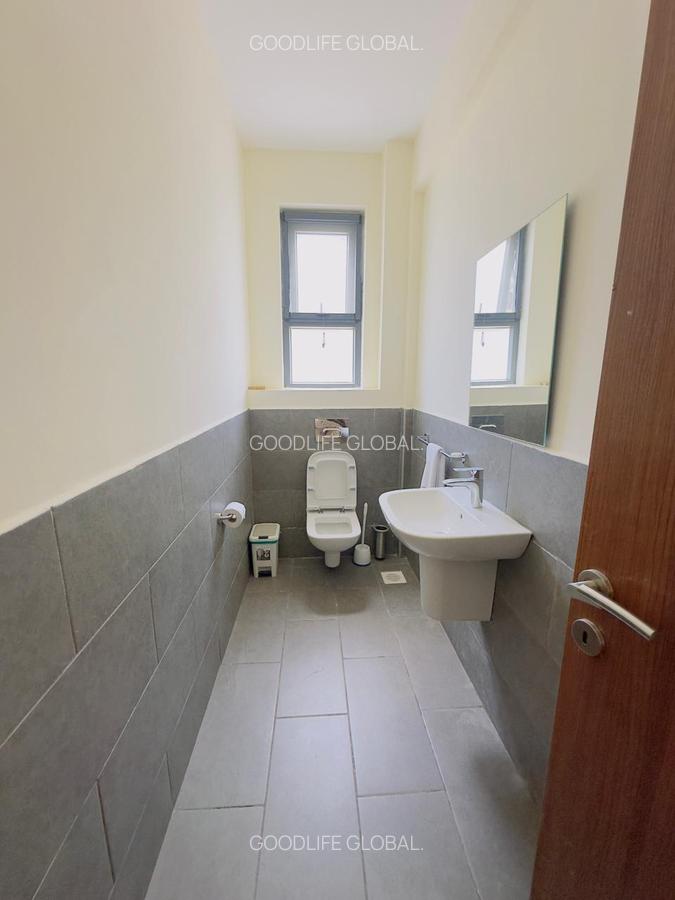 Serviced 1 Bed Apartment with En Suite at Spring Valley - 11