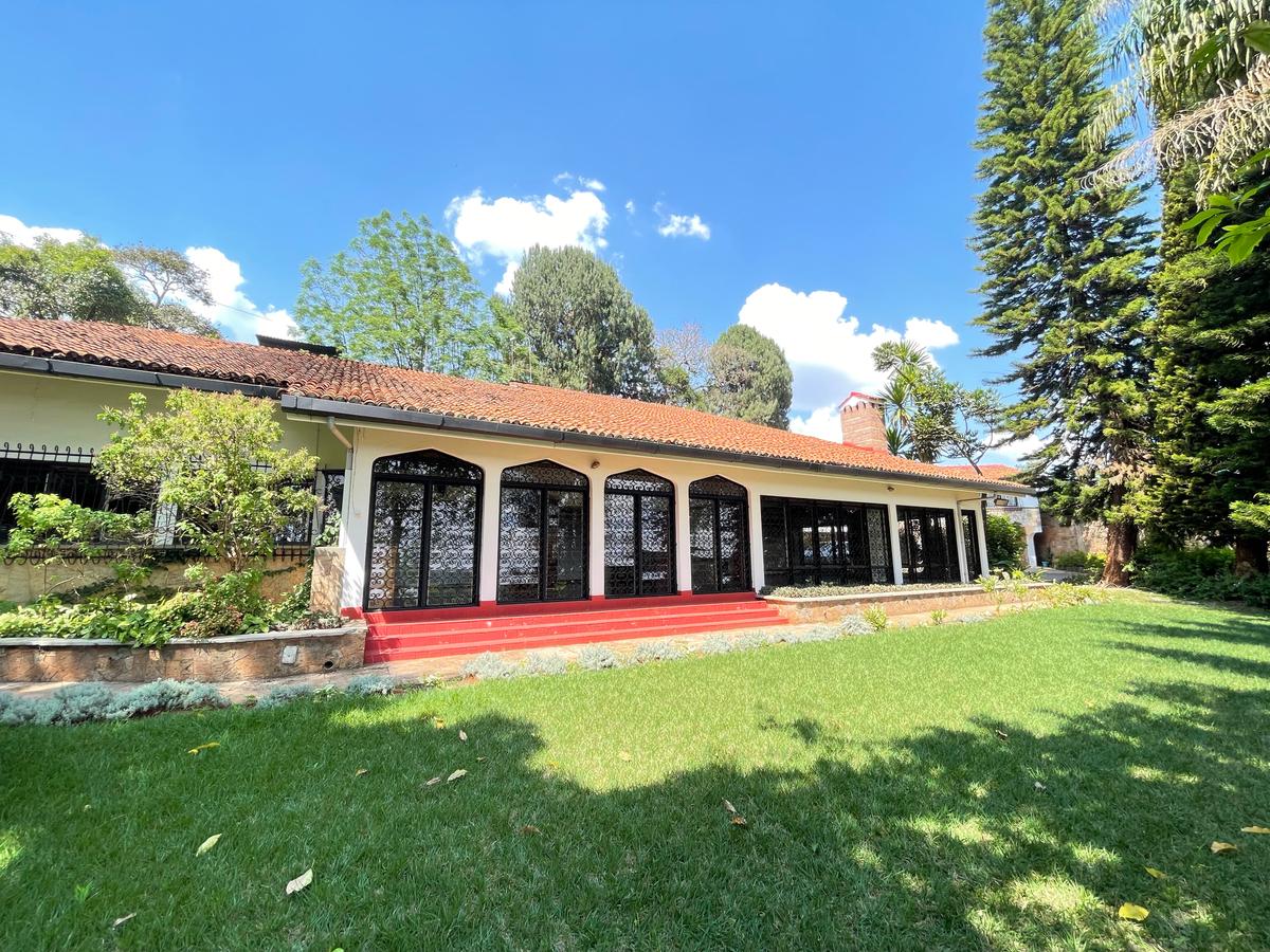 6 Bed House with En Suite in Westlands Area - 1