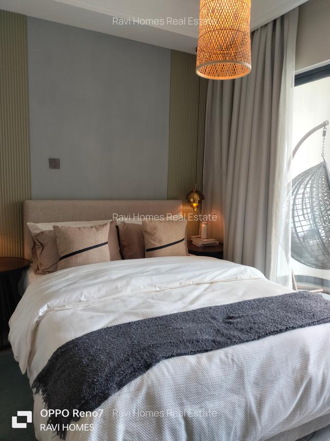 1 Bed Apartment with En Suite in Brookside - 14