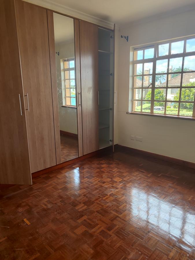 4 Bed House with En Suite in Kiambu Road - 18