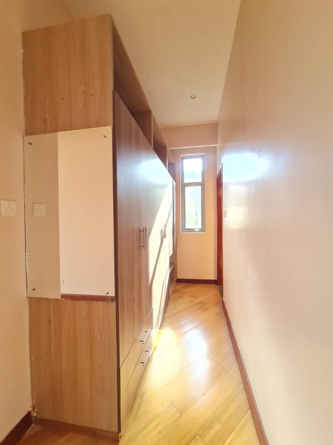 5 Bed Townhouse with En Suite at Karen - 12