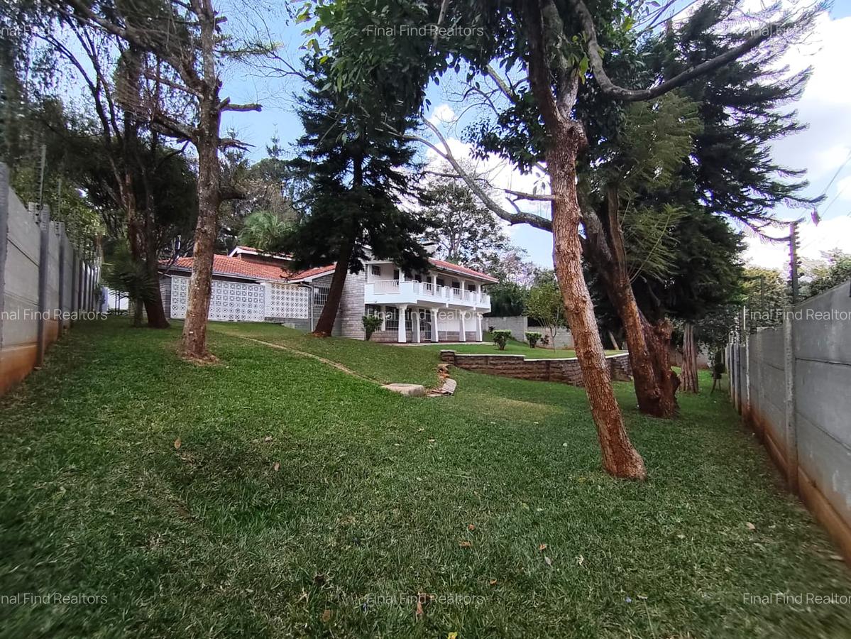 6 Bed House with Garden in Runda - 16