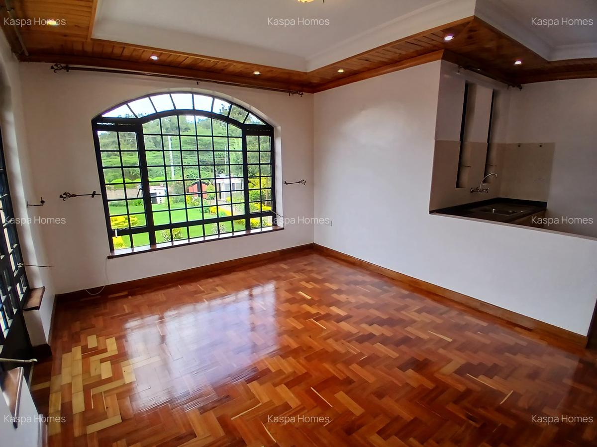 4 Bed House with En Suite in Karen - 10