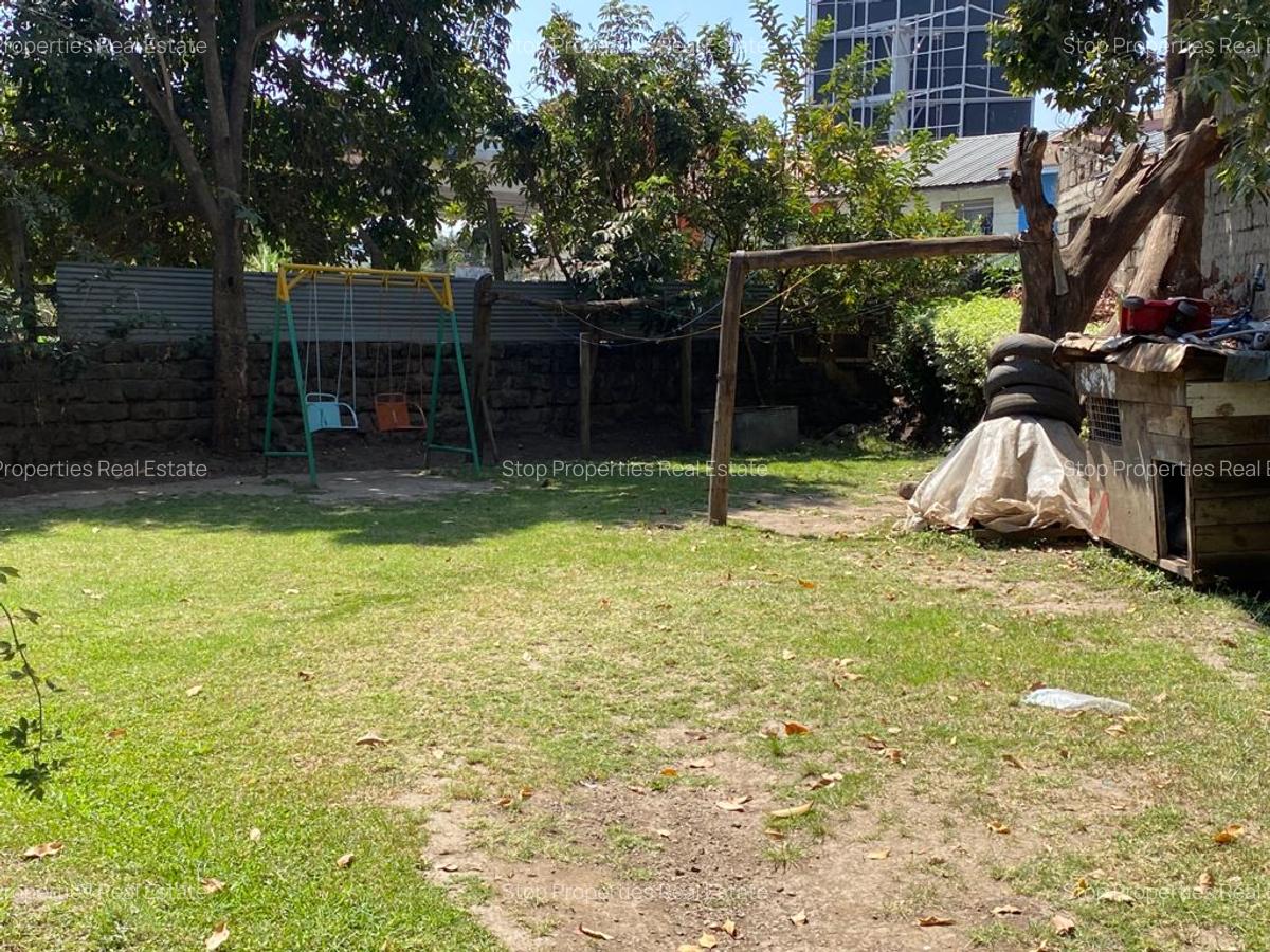 Commercial Property with Parking in Nairobi West - 8