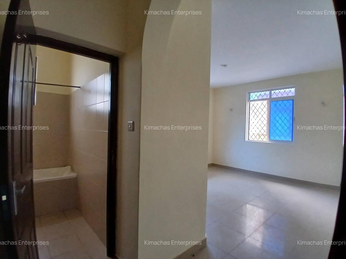 3 Bed Apartment with En Suite at 2Nd Avenue Nyali - 13