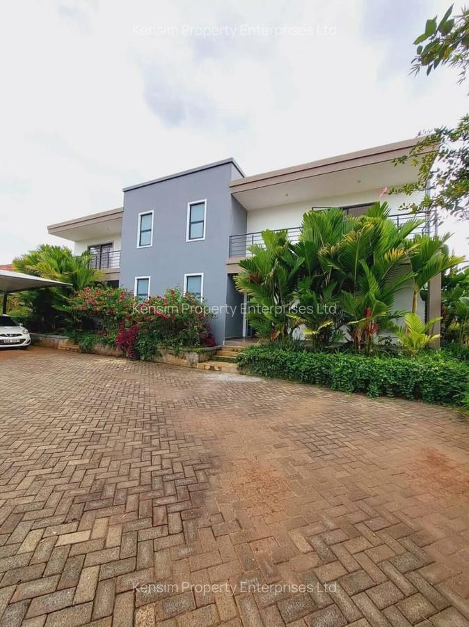 4 Bed Townhouse with En Suite in Runda - 1