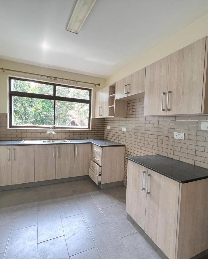 3 Bed Apartment with En Suite at Gitanga Road - 7