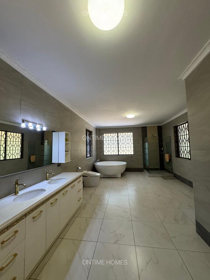 5 Bed House with En Suite at Runda - 6