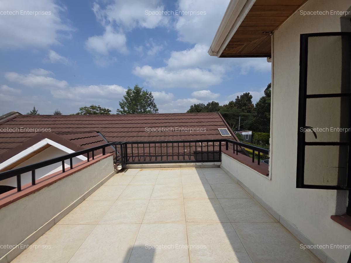 4 Bed House with En Suite in Karen - 4