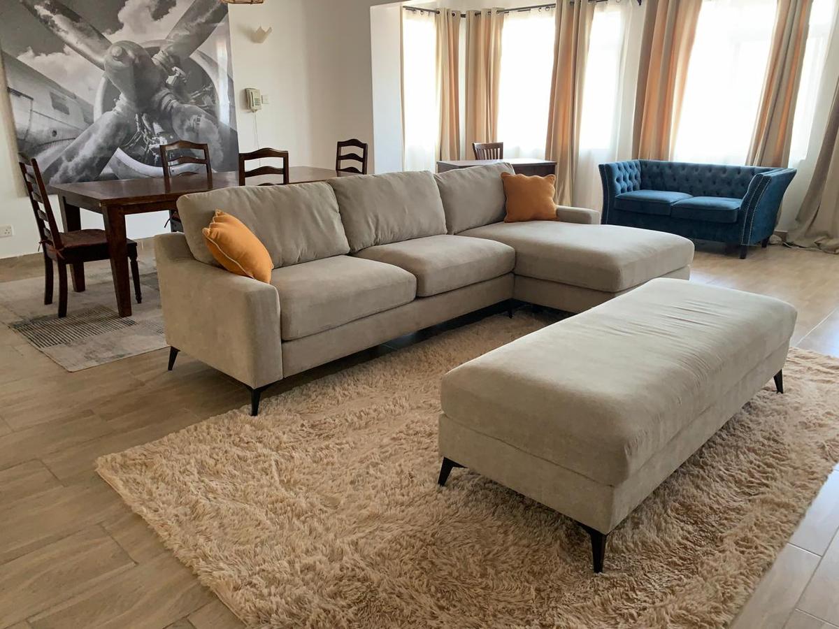 3 bed apartment with en suite in westlands area