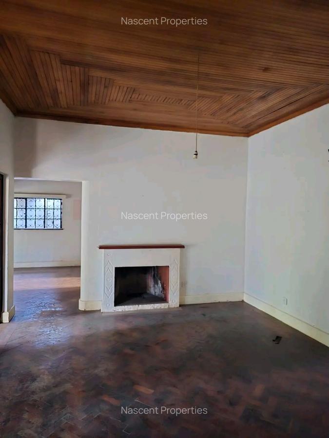 3 Bed House with En Suite in Spring Valley - 3