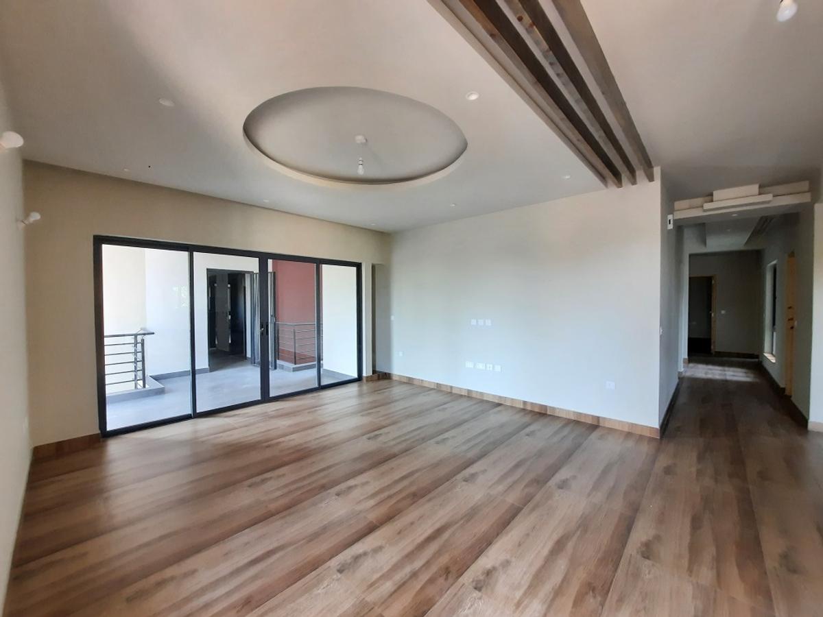 3 Bed Apartment with En Suite at Mandera Road - 7