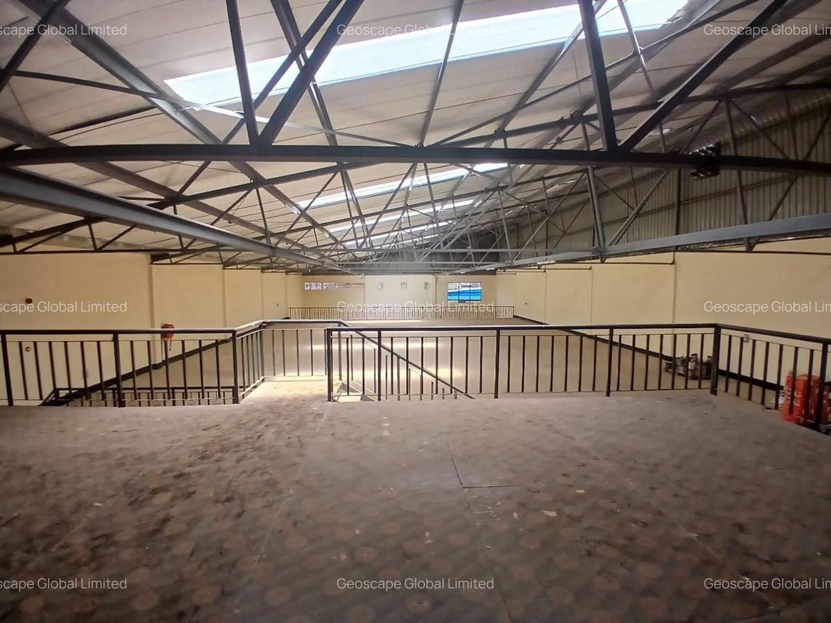 10,000 ft² Warehouse with Parking in Ruiru - 4
