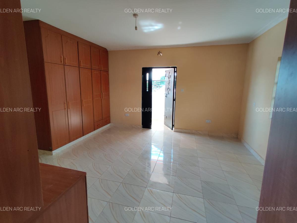4 Bed Townhouse with En Suite in Ongata Rongai - 14